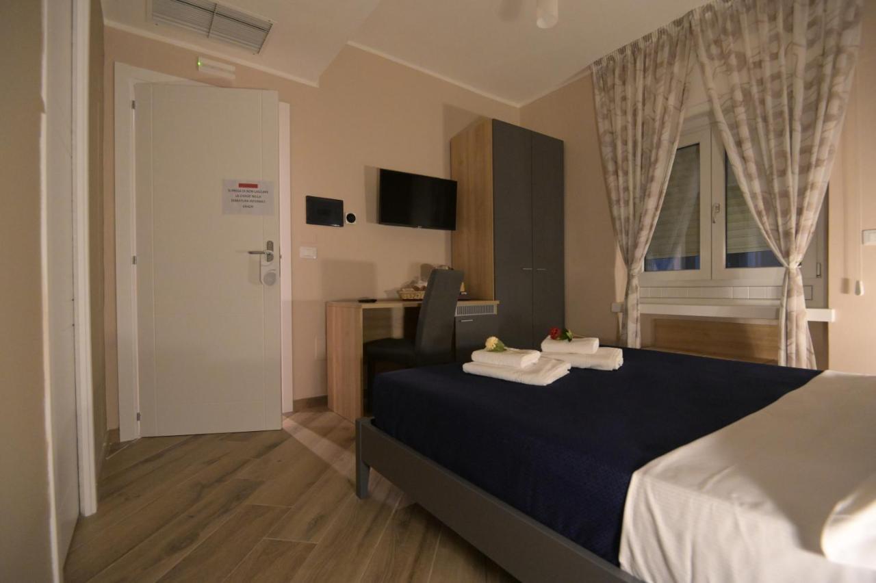 Alma B&B Home Cosenza Bagian luar foto