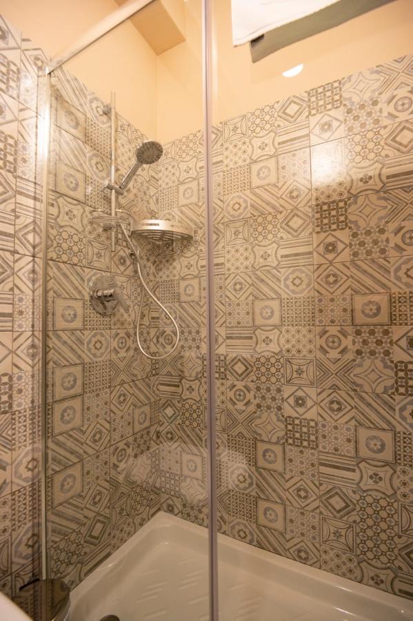 Alma B&B Home Cosenza Bagian luar foto