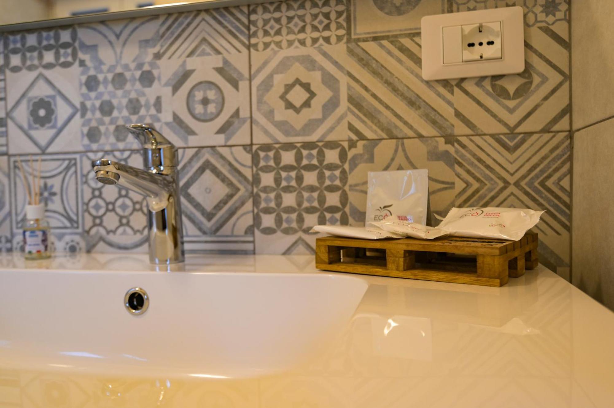 Alma B&B Home Cosenza Bagian luar foto